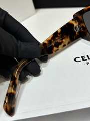 Uubags Celine Triomphe XL 01 Sunglasses in Acetate Red Havana - 4