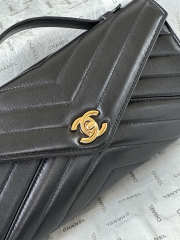 Uubags Chanel AS6044 Lambskin Chevron Quilted Top Handle Envelope Clutch Black 26x13x5cm - 6