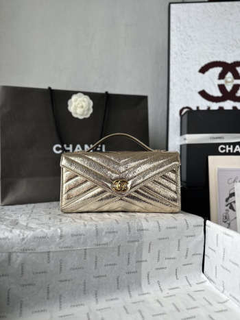 Uubags Chanel AS6044 Chevron Clutch Metallic Gold Aged Calfskin Gold Hardware 26x13x5cm