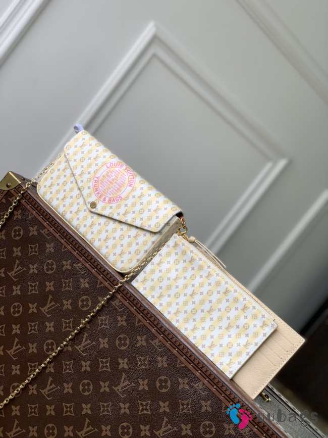 Uubags Louis Vuitton M29471 Pochette Félicie Bag In Banana Yellow With LV Stamp Pattern 21x12x3cm - 1