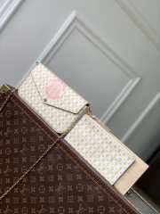 Uubags Louis Vuitton M29471 Pochette Félicie Bag In Banana Yellow With LV Stamp Pattern 21x12x3cm - 1