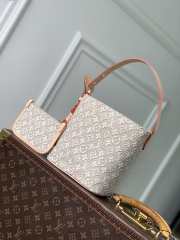 Uubags Louis Vuitton M2A377 All In BB Bag 16x18x12cm - 1