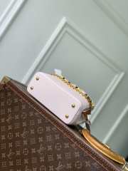Uubags Louis Vuitton M29500 Capucines Mini Bag In Light Bliss 13.6x21x8cm - 5