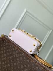 Uubags Louis Vuitton M29500 Capucines MM Bag In Light Bliss 30x19x9.5cm - 3