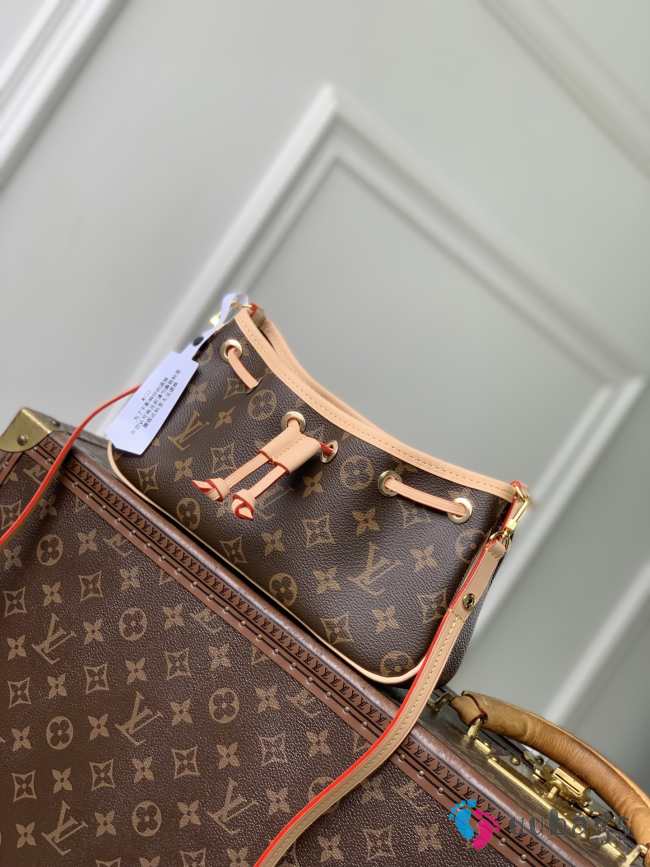 Uubags Louis Vuitton M29537 Frivole Nano Bag 24x13x8cm - 1
