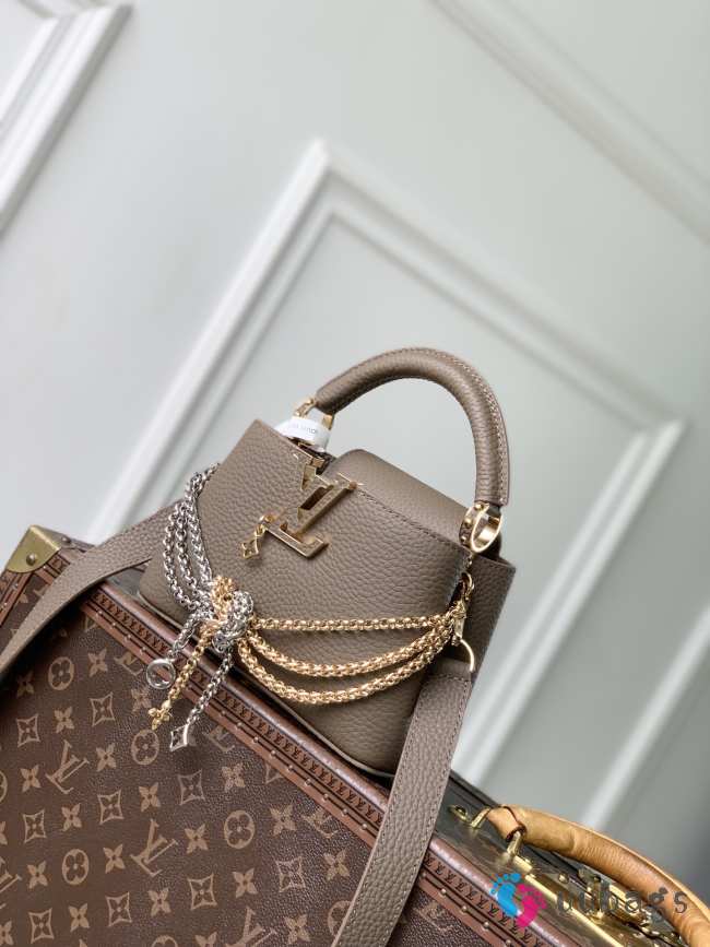 Uubags Louis Vuitton M28203 Capucines MM Why Knot Bag In Dark Clay 21x14x8cm - 1