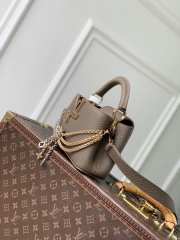 Uubags Louis Vuitton M28203 Capucines MM Why Knot Bag In Dark Clay 21x14x8cm - 5