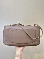 Uubags Chanel maxi flap bag calfskin with grain effect & gold metallic in dark khaki 19.5x32x10cm - 6