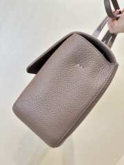 Uubags Chanel maxi flap bag calfskin with grain effect & gold metallic in dark khaki 19.5x32x10cm - 2