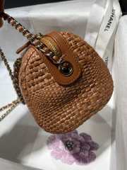 Uubags Chanel Classic Clutch With Chain Braided Raffia & Gold-Tone Metal In Brown 11.5x18.5x11cm - 4