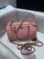Uubags Chanel Classic Clutch With Chain Braided Raffia & Gold-Tone Metal In Pink 11.5x18.5x11cm - 3