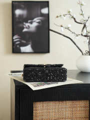 Uubags Chanel Sequins Flap Bag In Black 13.5x19x7cm - 4