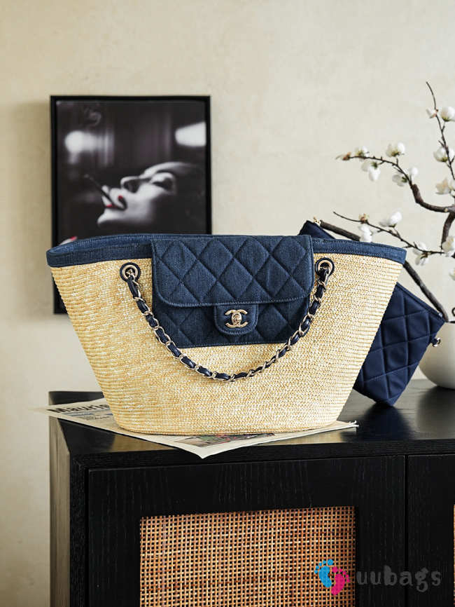 Uubags Chanel large shopping bag straw, canvas, sheepskin & gold-colored metal dark blue 26x54x18cm - 1
