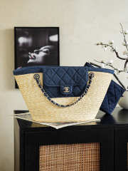 Uubags Chanel large shopping bag straw, canvas, sheepskin & gold-colored metal dark blue 26x54x18cm - 1