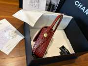 Uubags Chanel Clutch In Crocodile Embossed Calfskin & Gold-Tone Metal Burgundy 14.5x19.5x5cm - 2