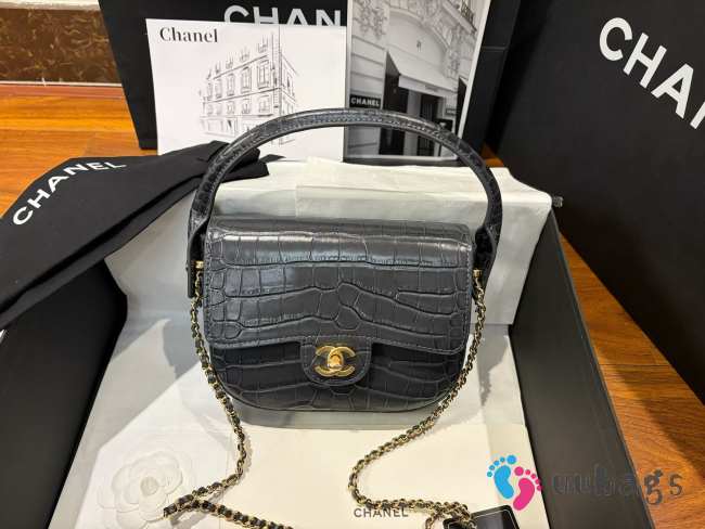 Uubags Chanel Clutch In Crocodile Embossed Calfskin & Gold-Tone Metal Grey 14.5x19.5x5cm - 1