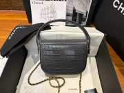 Uubags Chanel Clutch In Crocodile Embossed Calfskin & Gold-Tone Metal Grey 14.5x19.5x5cm - 6