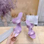 Uubags Chivela Manolo Blahnik sandal in satin with jewel application light purple 9cm - 4