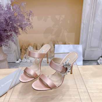 Uubags Chivela Manolo Blahnik sandal in satin with jewel application light beige 9cm