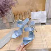 Uubags Chivela Manolo Blahnik sandal in satin with jewel application light blue 9cm - 3