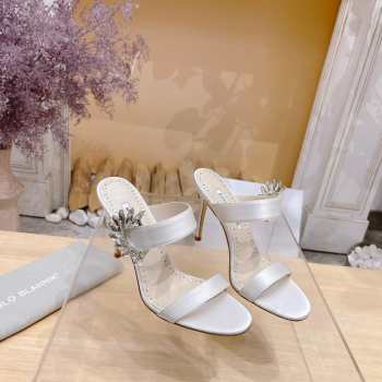 Uubags Chivela Manolo Blahnik sandal in satin with jewel application white 9cm
