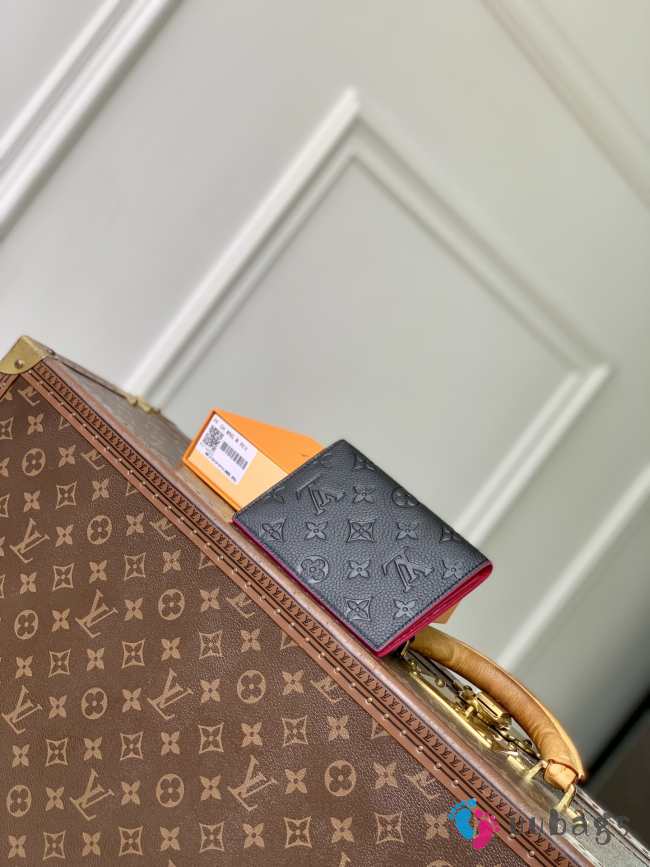 Uubags Louis Vuitton M28990 Passport Holder In Pink 10x14x2.5cm - 1