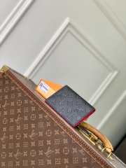 Uubags Louis Vuitton M28990 Passport Holder In Pink 10x14x2.5cm - 1