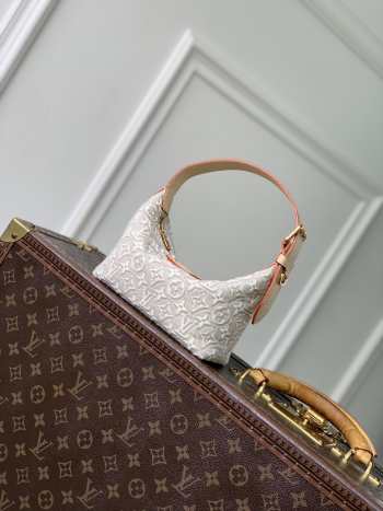 Uubags Louis Vuitton M29879 Pochette Hills 18.5x11x6.5cm