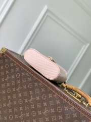 Uubags Louis Vuitton M29051 Vanity Chain Pouch In Light Bliss Calfskin 19x11.5x6.5cm - 2