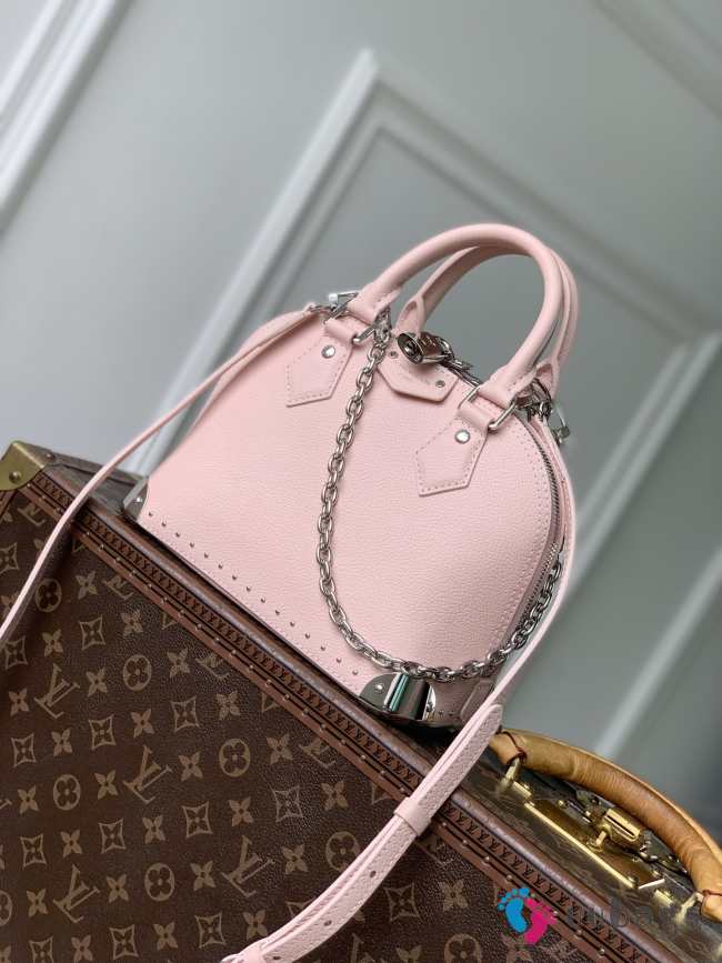 Uubags Louis Vuitton M2A301 Alma Trunk BB Bag In Rose Petal Calfskin 22x19x11cm - 1