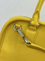 Uubags Loewe small Amazona 180 bag in suede yellow 24.5x18.5x10cm - 3