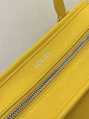 Uubags Loewe small Amazona 180 bag in suede yellow 24.5x18.5x10cm - 2