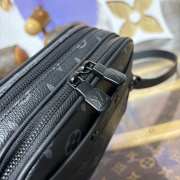 Uubags Louis Vuitton M82542 Alpha Wearable Wallet In Black 18.5x11x6.5cm - 4