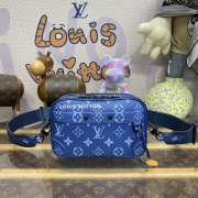 Uubags Louis Vuitton M82544 Alpha Wearable Wallet Monogram Shadow Cowhide Leather Blue 18.5x11x6.5cm - 1