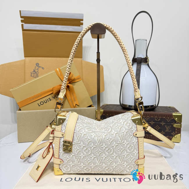 Uubags Louis Vuitton M2A145 Side Trunk MM Monogram Emblème Peuplier 23.5x16x8.5cm - 1