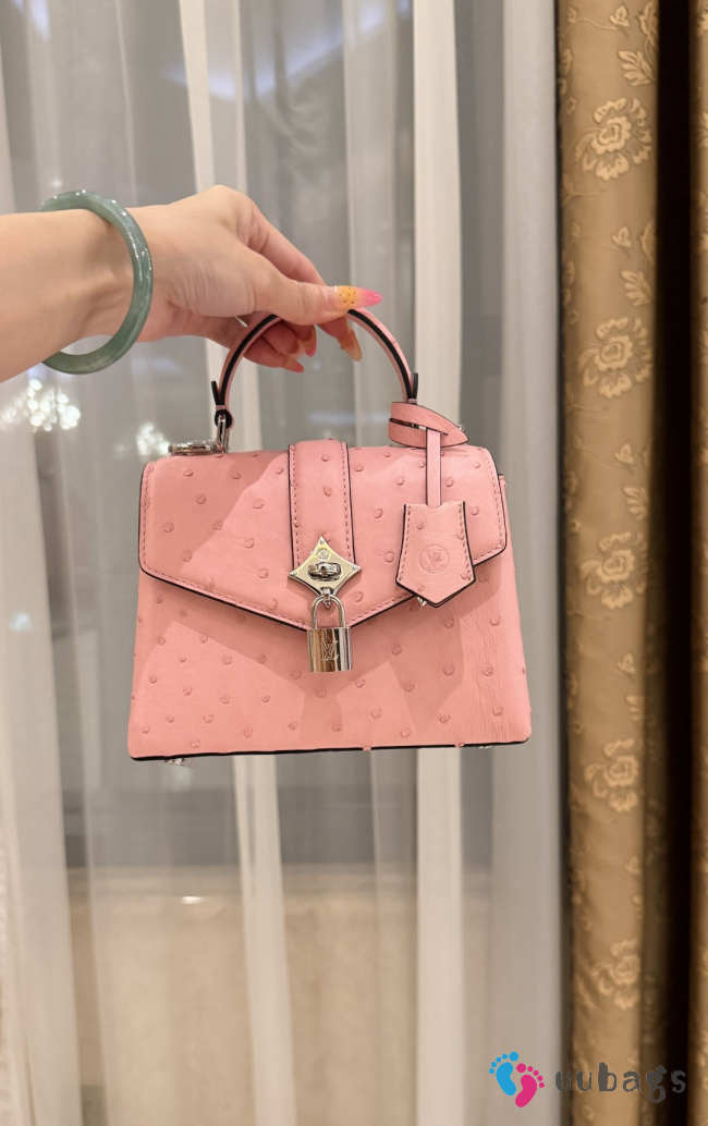 New Collection 2026 Louis Vuitton N83604 Rose Des Vents Mini In Pink Ostrich Leather 19x15x9cm - 1