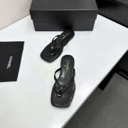 Uubags Chanel Flip-flops Sheepskin In Black - 5
