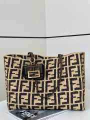 Uubags Fendi Roll large brown FF raffia crochet shopper 35x19.5x32cm - 1