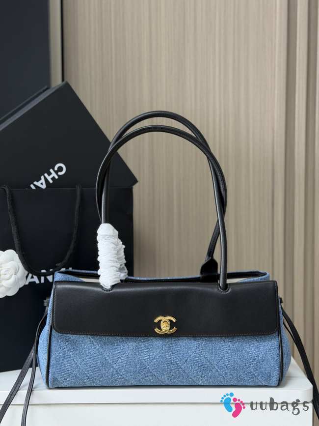 Uubags Chanel Calfskin Denim Stitched Urban Essentials Small Shopping Bag Blue Black 15x30.5x11.5cm - 1