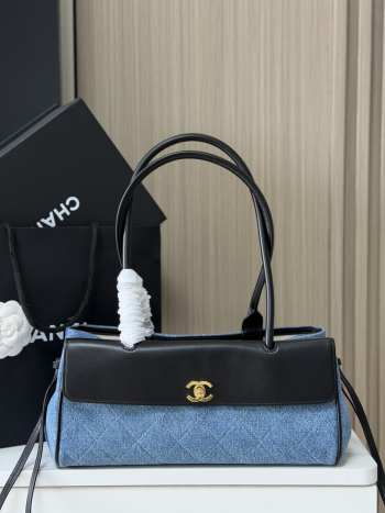 Uubags Chanel Calfskin Denim Stitched Urban Essentials Small Shopping Bag Blue Black 15x30.5x11.5cm