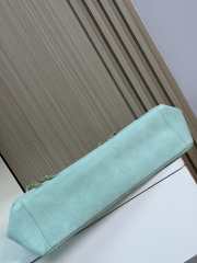 Uubags Chanel Maxi Flap bag Suede Calfskin & Gold-Tone Metal In Pastel Green 19.5x32x10cm - 3