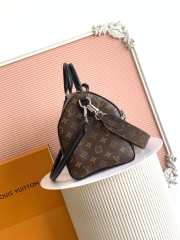 Uubags Louis Vuitton M12243 Speedy Soft 30 Dark Bag Monogram Black 30x21x17cm - 6