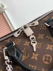 Uubags Louis Vuitton M12243 Speedy Soft 30 Dark Bag Monogram Black 30x21x17cm - 5