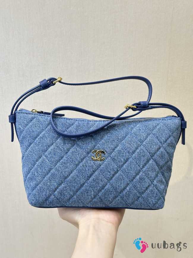 Uubags Chanel Clutch With Leather Strap In Denim & Gold Metal Blue 14x26x8.5cm - 1