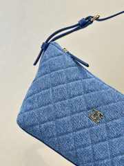 Uubags Chanel Clutch With Leather Strap In Denim & Gold Metal Blue 14x26x8.5cm - 5