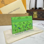 Uubags Louis Vuitton M26802 Double Card Holder In Soccer Green 11x1.5x7cm - 5