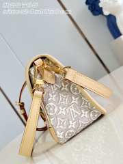 Uubags Louis Vuitton M29795 Diane PM Bag Monogram Emblème Peuplier Motif 24x15x9cm - 2