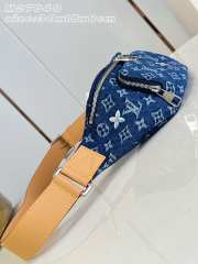 Uubags Louis Vuitton M27640 Rush Bumbag Blue Monogram Flowers Denim 30x15x8cm - 6