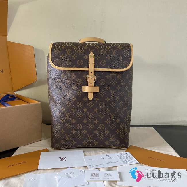 Uubags Louis Vuitton M29295 Flaneur Backpack Monogram/Yellow 30x39x13.5cm - 1