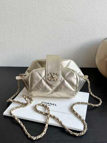 Uubags Chanel 25A Gold Metallic Lambskin Quilted Cuff Bag Aged Gold Hardware 11x23x14cm